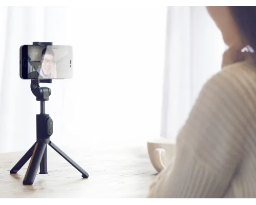 Монопод-штатив Xiaomi Mi Tripod Selfie Stick для смартфона Монопод-штатив Xiaomi Mi Tripod Selfie Stick для смартфона