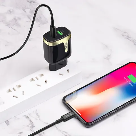 Зарядное устройствo Hoco 18W Type-C to Lightning C79A