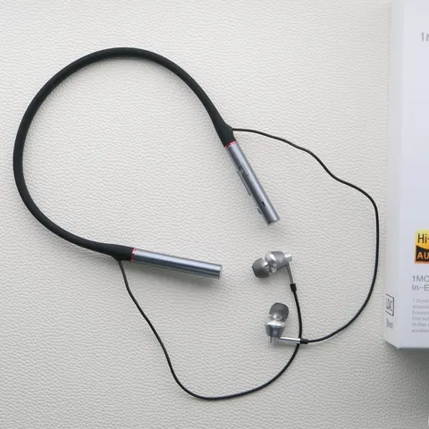 Беспроводные наушники 1MORE Triple Driver BT In-Ear Headphones