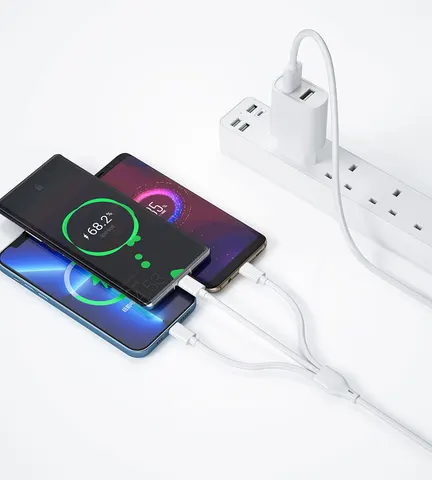 Зарядное устройство Wiwu Quick Fast Charger+3 in 1 Cables Combo Wi-U003