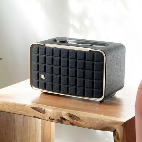 Портативная колонка JBL Authentics 200