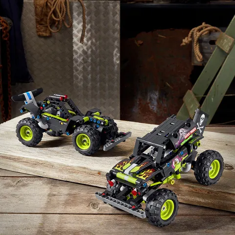 Конструктор LEGO Technic 42118 Monster Jam Grave Digger