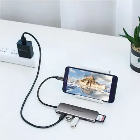Универсальный адаптер UGreen Dock Adapter (CM195/50598)