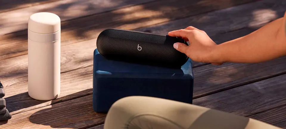 Беспроводная колонка Beats Pill Kim Edition (9)