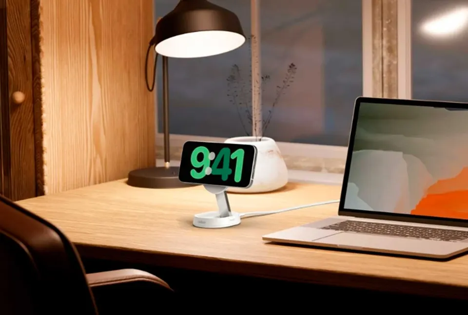 Беспроводное зарядное устройство Belkin BoostCharge Pro 15W (5)