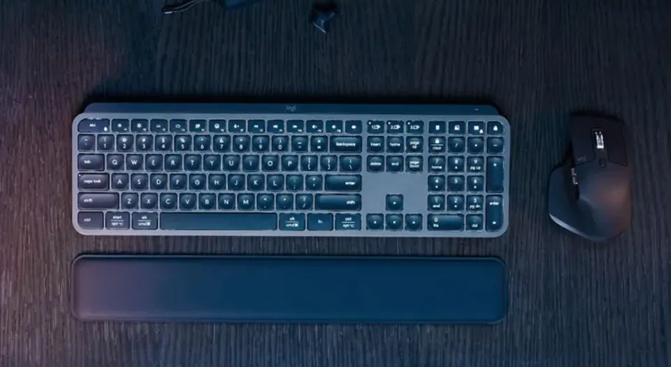 Беспроводная клавиатура Logitech MX Keys S (3)
