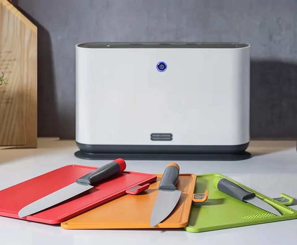Стерилизатор + Набор ножей и досок Morphy Richards Knife Chopping Board Sterilizer MR1000 (2)