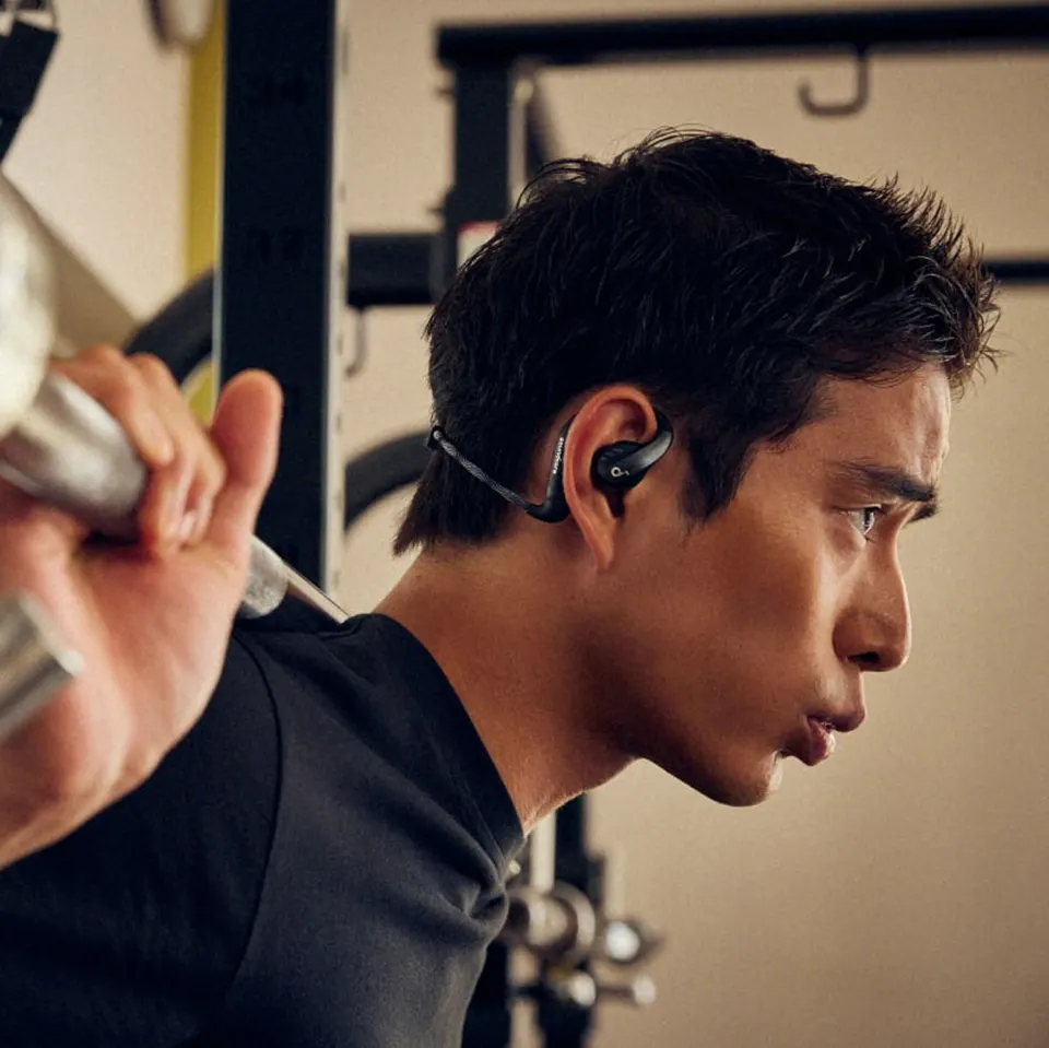 Беспроводные наушники Anker Soundcore Aerofit Pro (4)