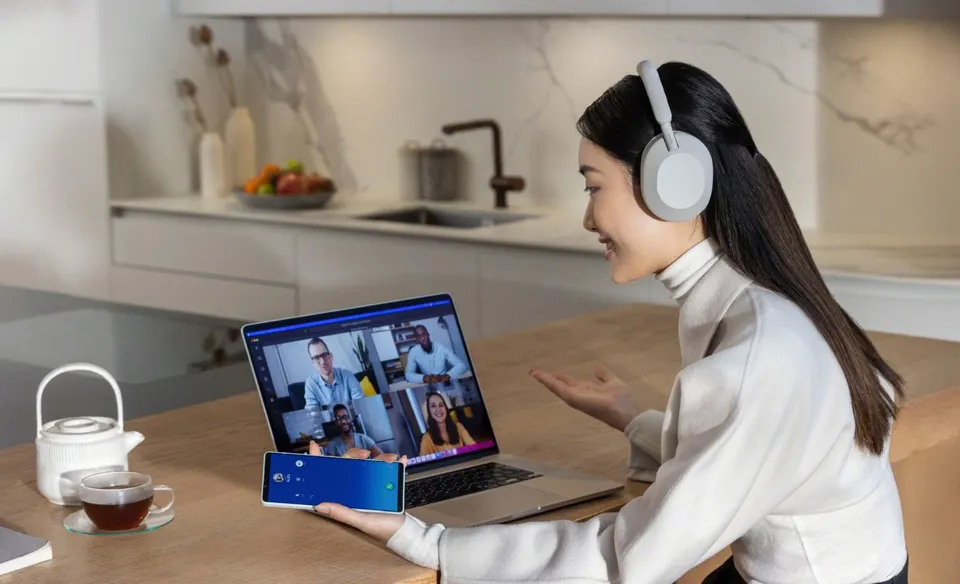 Беспроводные накладные наушники Sony WH-1000XM5 (14)