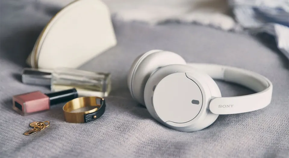 Беспроводные наушники Sony WH-CH720N (2)