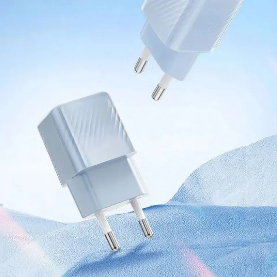 Зарядное устройство Wiwu Jello PD GaN Fast Charger (Wi-013) (1)