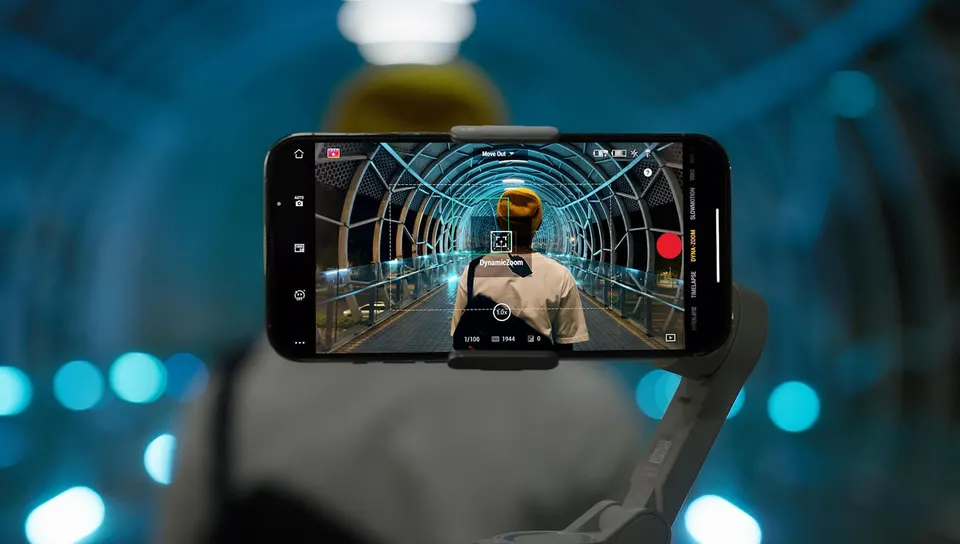 Электрический стабилизатор для смартфона DJI Osmo Mobile SE (9)