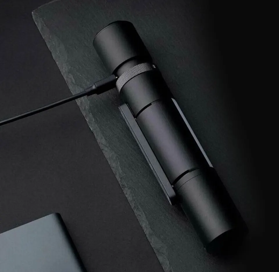 Фонарь Xiaomi Mijia Multi-Function Flashlight (3)