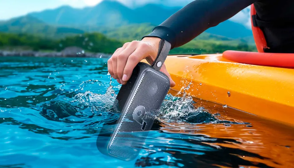 Портативная колонка Anker Motion 300 (9)