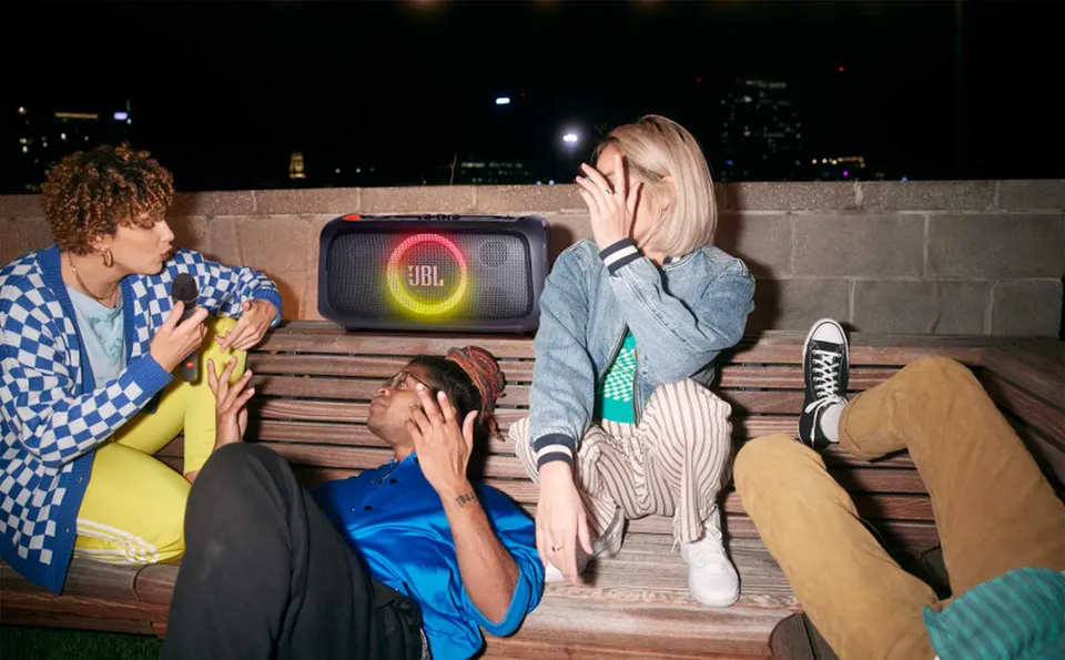 Портативная колонка JBL PartyBox On-The-Go Essential (3)
