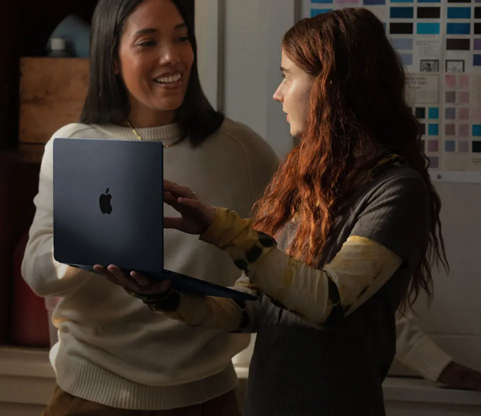 Ноутбук Apple MacBook Air 13" 2024 M3 8‑core CPU/10‑core GPU (16GB+512GB SSD) (11)
