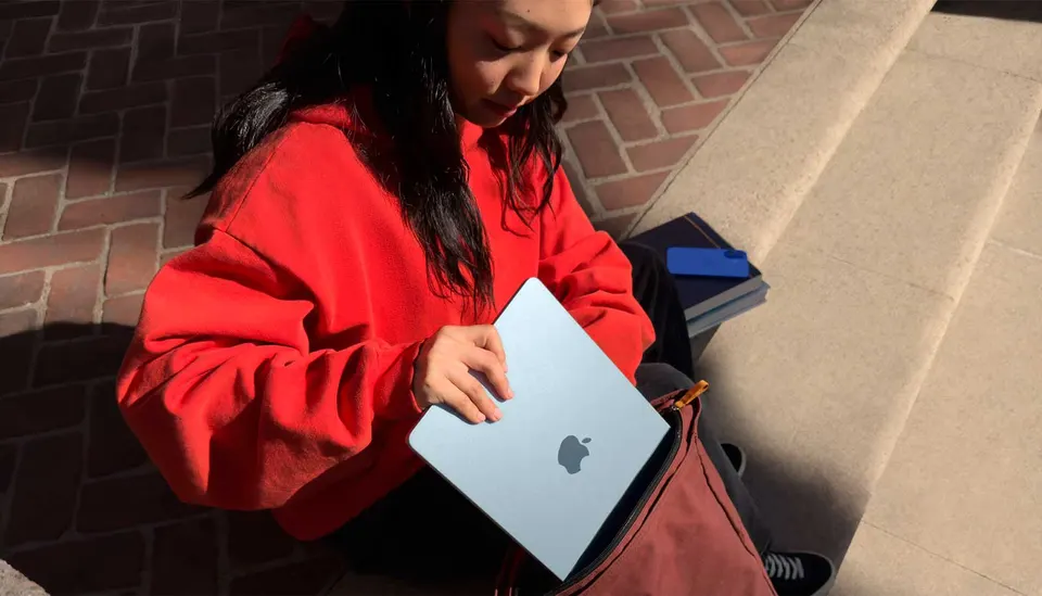 Ноутбук Apple MacBook Air 13" 2025 M4 10‑core CPU/ 8‑core GPU (16GB+256GB SSD) (7)