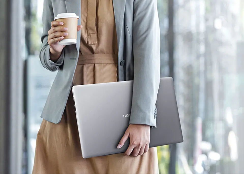Ноутбук Honor MagicBook X16 16" Intel Core i5-12450H 12th Gen/ Intel UHD Graphics (8+512GB SSD) (11)