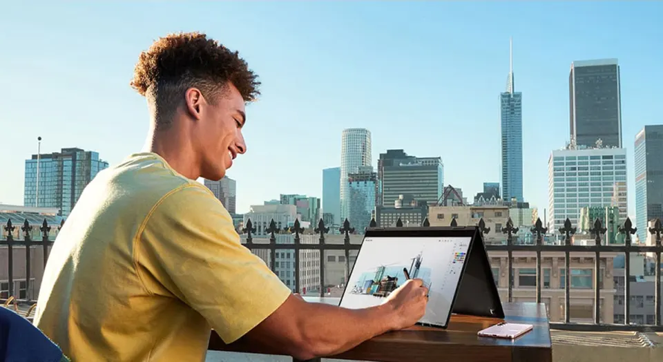 Ультрабук Samsung Galaxy Book 3 Pro 13.3" Amoled X360 Touch Intel Core i7-1360p 13th Gen/Intel Iris Xe Graphics (16GB+512GB SSD) Win11 (3)
