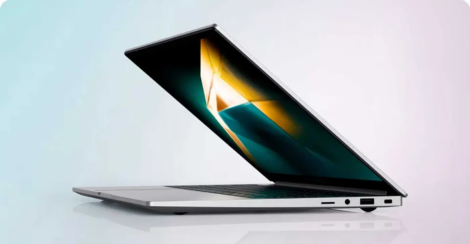 Ноутбук Samsung Galaxy Book 4 15.6" Intel Core 7 150U/ Intel Graphics (16GB+512GB SSD) Win11 (1)