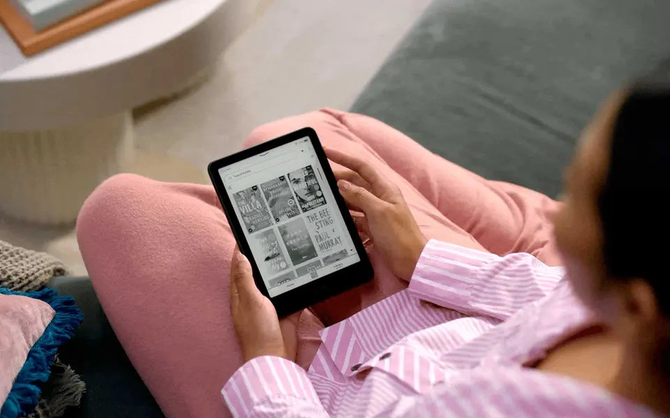 Электронная книга Amazon Kindle Paperwhite Gen 12 Signature Edition 32GB (3)