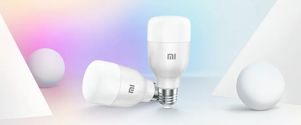Умная лампочка Xiaomi Mi Smart LED Bulb Essential (1)