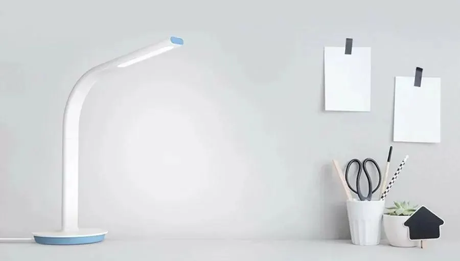 Умная настольная лампа Philips Smart LED 2S (2)