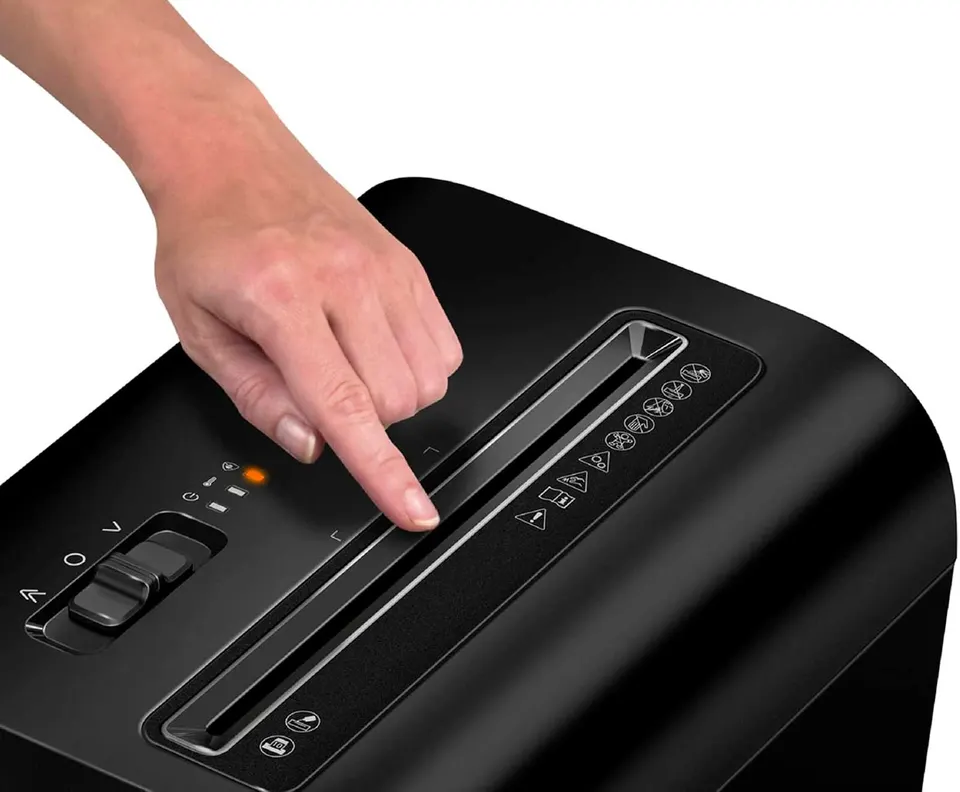 Шредер Fellowes Powershred LX65 (уровень секретности P-4), 10 листов, 22л, SafeSense. (2)