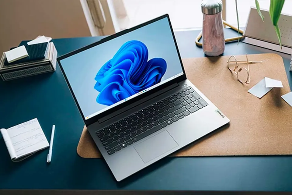 Ноутбук Lenovo IdeaPad Slim 3i 15.6” FHD AMD Ryzen 5 40 / AMD Radeon Graphics (8GB DDR5 + 512GB SSD) Win11, ENG KB (1)