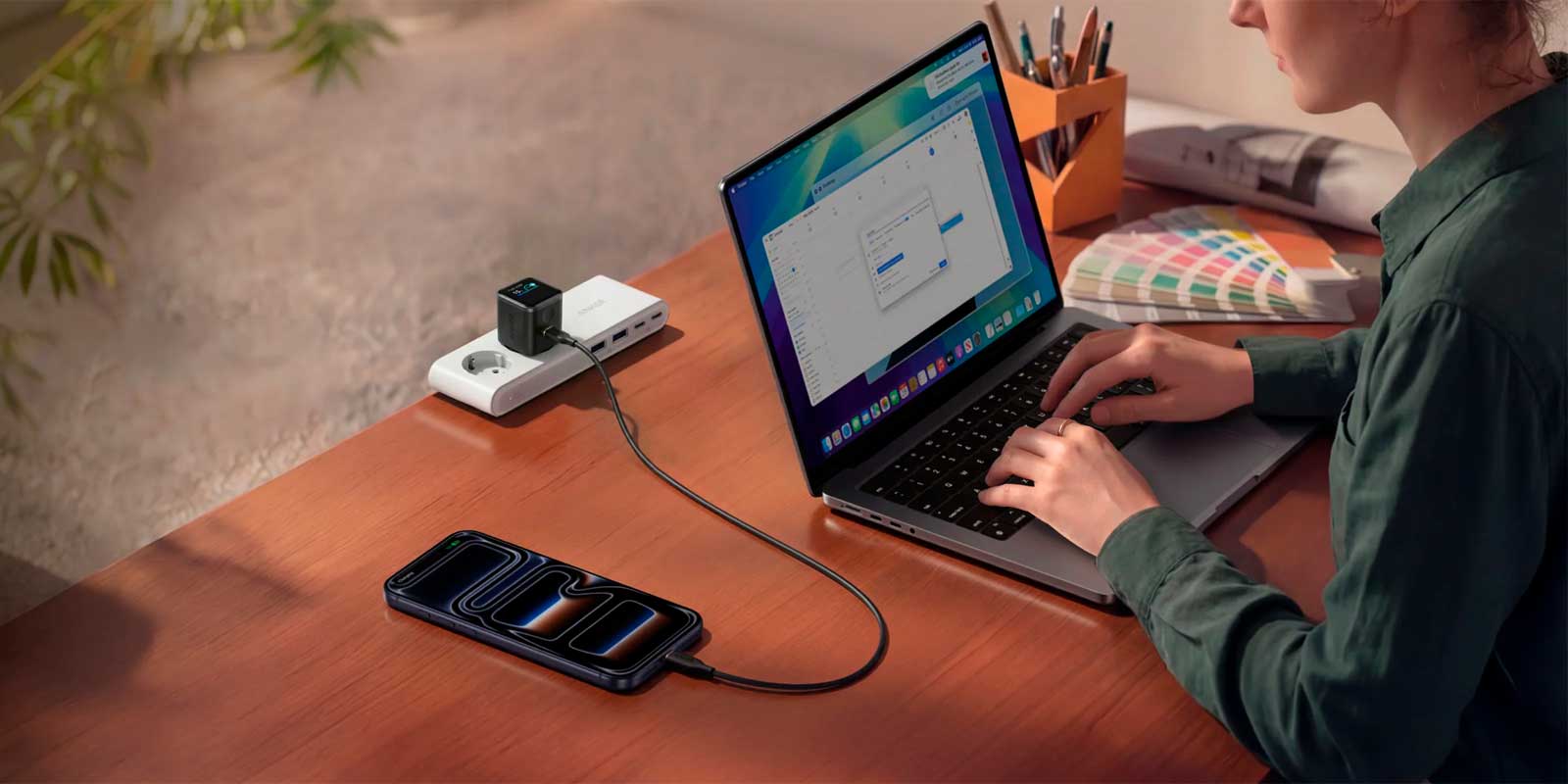 Блок питания Anker Nano Charger (45W, Smart Display) (9)